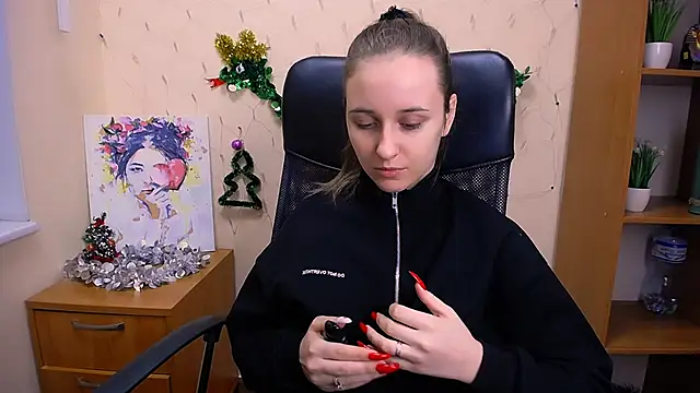 Snapshot of _Nicole_new chatting on 28, 12, 2024 Nicole new online show from 28, 12, 2024