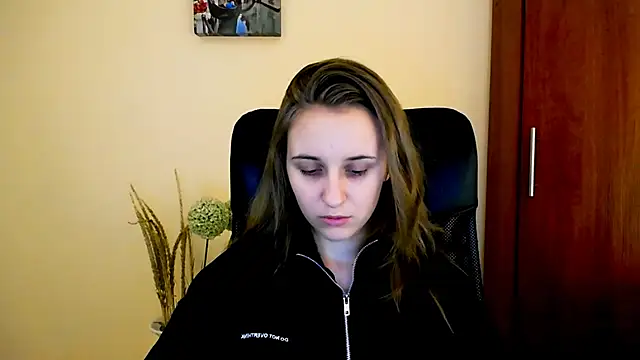 Snapshot of _Nicole_new chatting on 6, 1, 2025 Nicole new online show from 6, 1, 2025