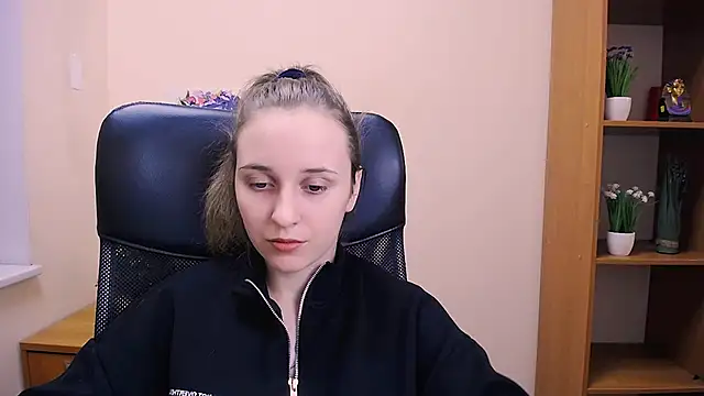 Snapshot of _Nicole_new chatting on 24, 1, 2025 Nicole new online show from 24, 1, 2025