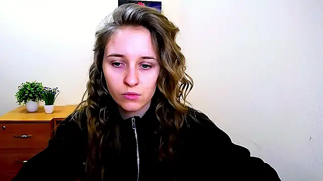 Snapshot of _Nicole_new chatting on 6, 2, 2025 Nicole new online show from 6, 2, 2025