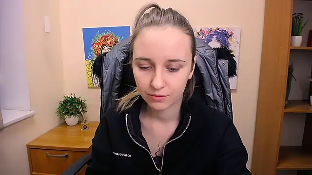 Snapshot of _Nicole_new chatting on 24, 2, 2025 Nicole new online show from 24, 2, 2025