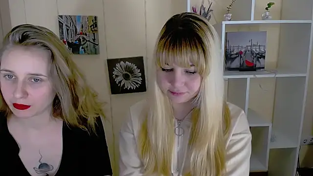 Snapshot of _Nicole_new chatting on 13, 3, 2025 Nicole new online show from 13, 3, 2025