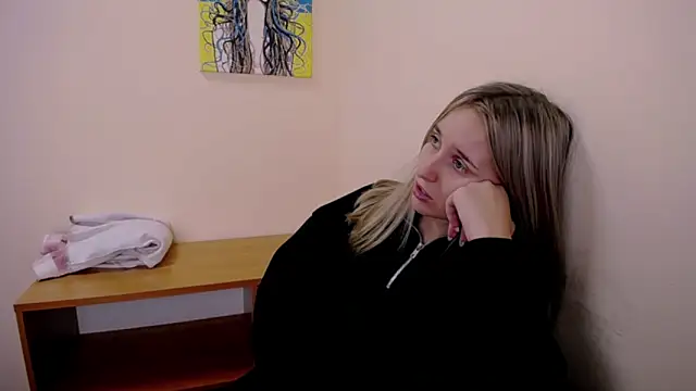 Snapshot of _Nicole_new chatting on 19, 9, 2025 Nicole new online show from 19, 9, 2025