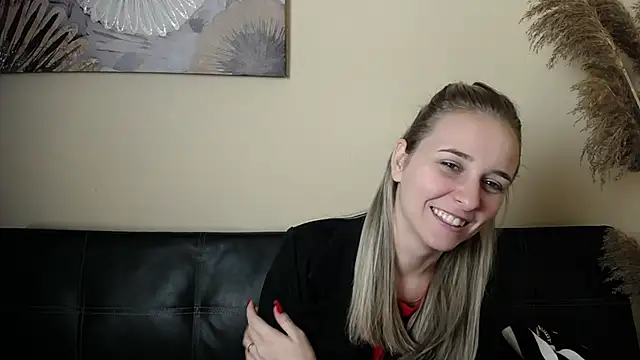 Snapshot of _Nicole_new chatting on 1, 11, 2025 Nicole new online show from 1, 11, 2025