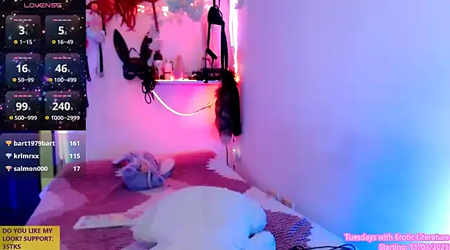Snapshot of rosse_ivy chatting on 8, 3, 2025 rosse ivy online show from 8, 3, 2025