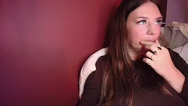 Nina24 online show from 18, 9, 2025