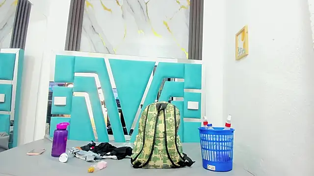 Snapshot of mia_alvares chatting on 17, 1, 2025 mia alvares online show from 17, 1, 2025