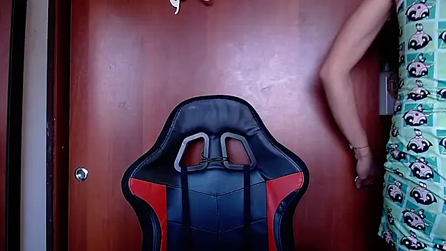 Lauraxdoll online show from 27, 1, 2025