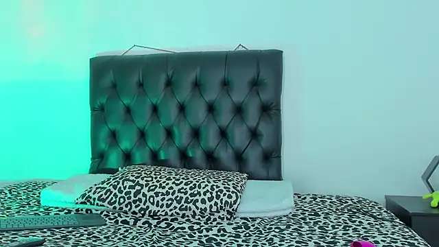 seline wolff online show from 15, 12, 2024