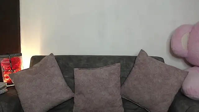 Snapshot of stephaniedj1 chatting on 9, 10, 2025 stephaniedj1 online show from 9, 10, 2025