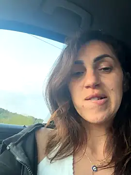 EmaSkyes online show from 27, 9, 2025