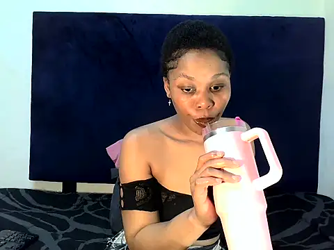 ReginaStar16 online show from 17, 9, 2025