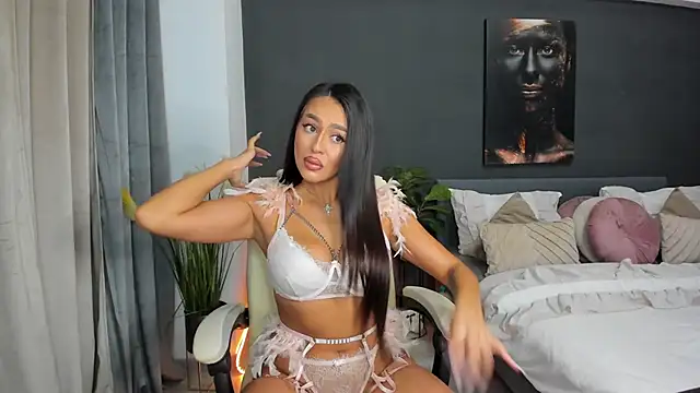 Snapshot of Sonia__Rey chatting on 10, 10, 2025 Sonia Rey online show from 10, 10, 2025