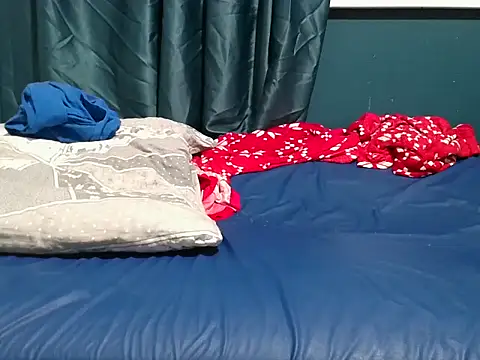 Snapshot of krissraw chatting on 20, 11, 2025 krissraw online show from 20, 11, 2025