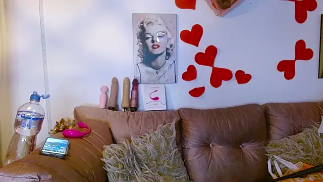 Snapshot of hinataleecs chatting on 22, 3, 2025 hinataleecs online show from 22, 3, 2025