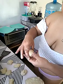 EmpaticBolillo online show from 12, 1, 2026