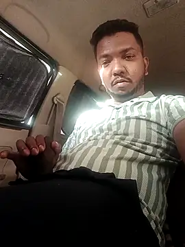 Snapshot of Mmm992170 chatting on 6, 3, 2025 Mmm992170 online show from 6, 3, 2025