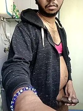 Snapshot of Mmm992170 chatting on 13, 11, 2025 Mmm992170 online show from 13, 11, 2025