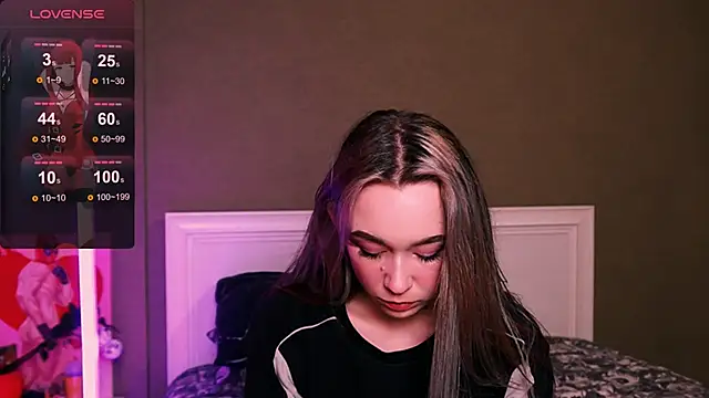 Snapshot of Kimiko__ chatting on 19, 12, 2025 Kimiko online show from 19, 12, 2025