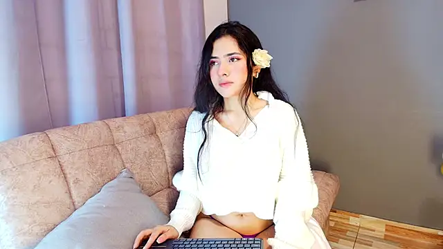 Snapshot of adara_johnson__ chatting on 17, 9, 2025 adara johnson online show from 17, 9, 2025