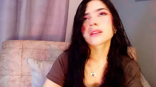 Snapshot of adara_johnson__ chatting on 22, 9, 2025 adara johnson online show from 22, 9, 2025