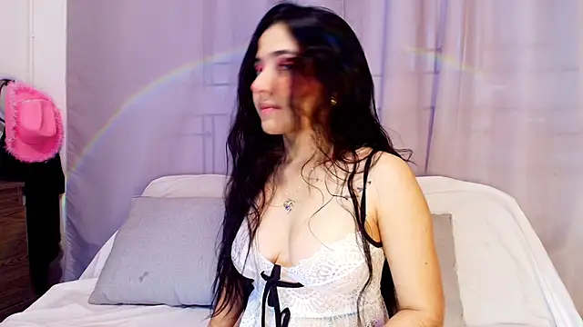 Snapshot of adara_johnson__ chatting on 19, 10, 2025 adara johnson online show from 19, 10, 2025