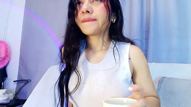 Snapshot of adara_johnson__ chatting on 9, 11, 2025 adara johnson online show from 9, 11, 2025