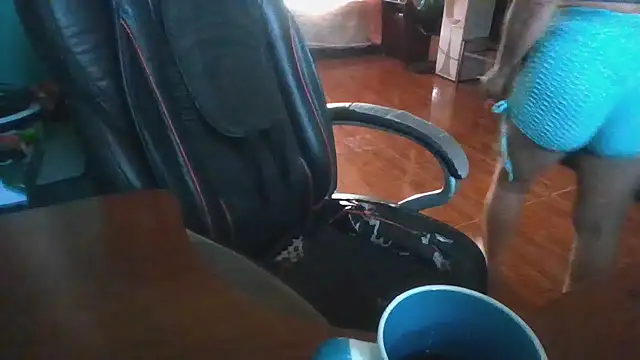 TRISH MILF online show from 27, 12, 2024