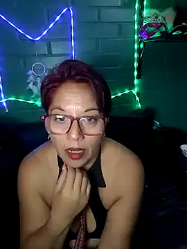 TRISH MILF online show from 5, 2, 2025