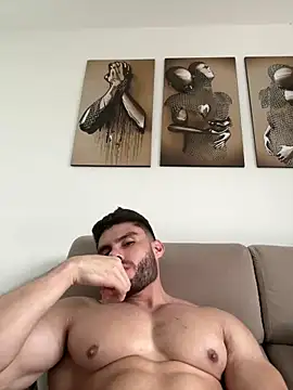 garageboy94 online show from 24, 12, 2024