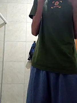 Snapshot of Joaozynx69 chatting on 28, 10, 2025 Joaozynx69 online show from 28, 10, 2025