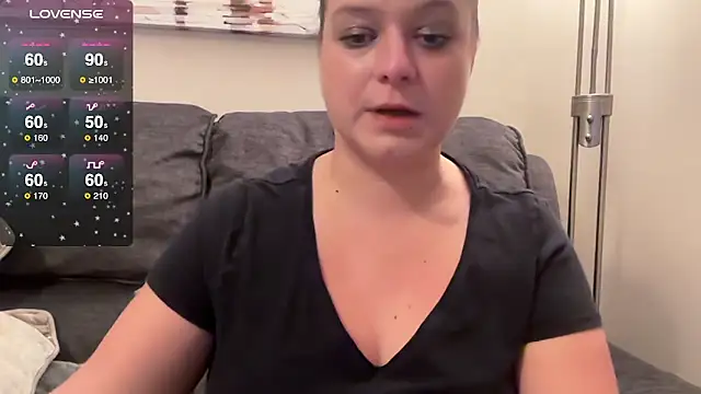 NaughtyWifeUK online show from 11, 10, 2025