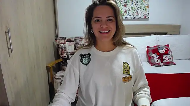 Snapshot of ParisW chatting on 28, 12, 2024 ParisW online show from 28, 12, 2024