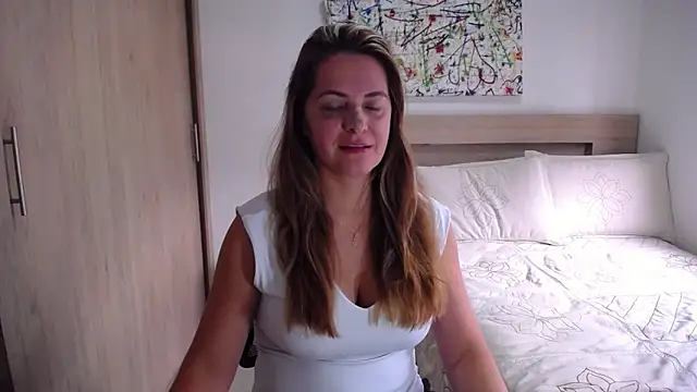 Snapshot of ParisW chatting on 18, 3, 2025 ParisW online show from 18, 3, 2025