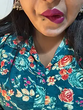 Ayesha mahi online show from 12, 10, 2025