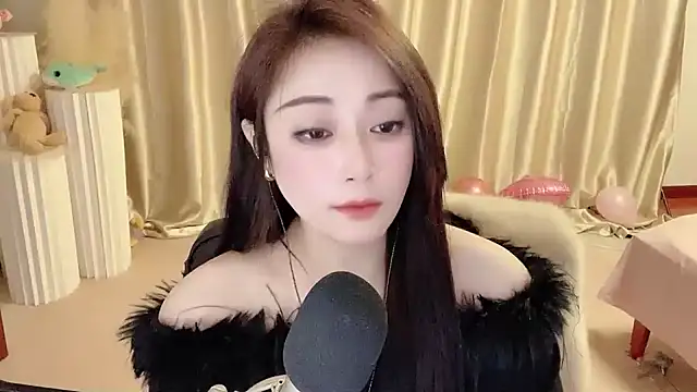 Daisy-77 online show from 7, 2, 2025