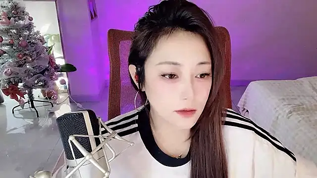 Daisy-77 online show from 13, 1, 2026