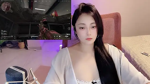 Daisy-77 online show from 13, 4, 2026