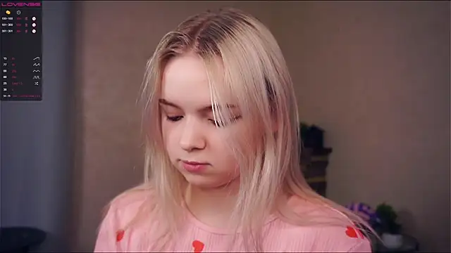 ZaraCreedon online show from 6, 3, 2025