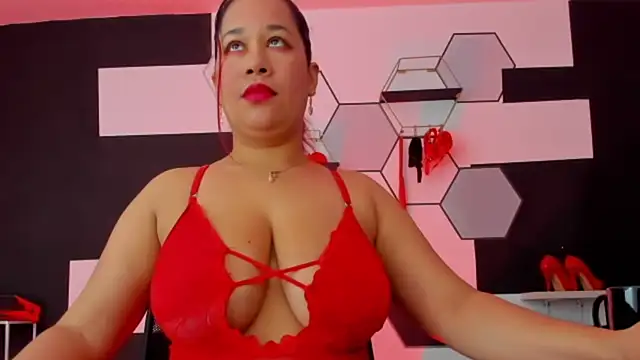 Snapshot of alondrabigtits chatting on 7, 1, 2025 alondrabigtits online show from 7, 1, 2025