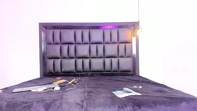 Snapshot of MIA_SOPHIA1 chatting on 26, 9, 2025 MIA SOPHIA1 online show from 26, 9, 2025