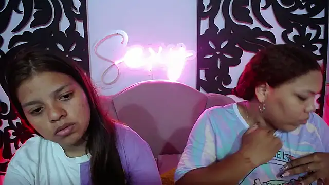 Snapshot of horny_babyss chatting on 11, 10, 2025 horny babyss online show from 11, 10, 2025