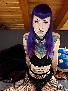 Snapshot of Purple_Coffin666 chatting on 13, 2, 2025 Purple Coffin666 online show from 13, 2, 2025