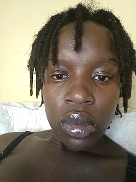 Snapshot of Juicylittle_slute chatting on 4, 10, 2025 Juicylittle slute online show from 4, 10, 2025