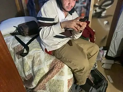 Snapshot of KeptupHack chatting on 15, 12, 2025 KeptupHack online show from 15, 12, 2025