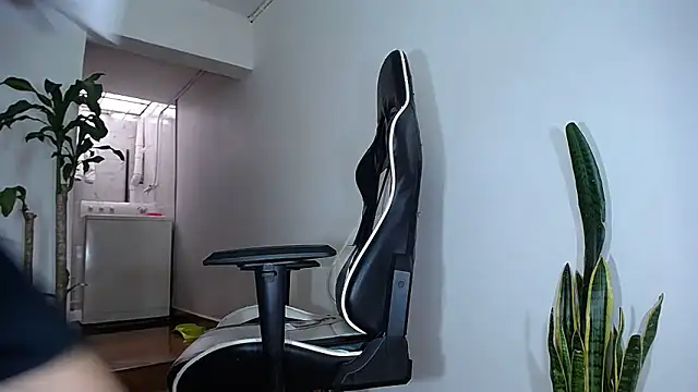 diamond black00 online show from 22, 3, 2025