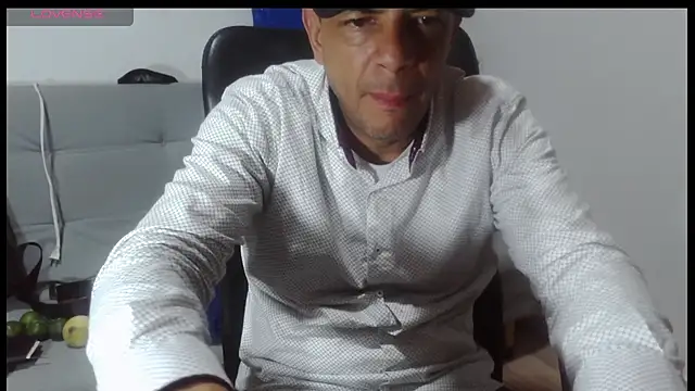 latinmartin73 online show from 8, 4, 2026