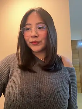 kittyfresita online show from 8, 11, 2025