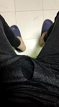 huzi518 online show from 23, 2, 2025