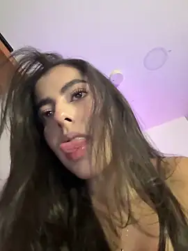 DakotaShelby online show from 8, 5, 2026